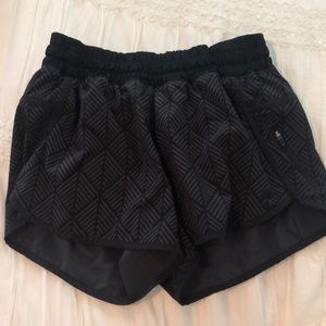Tracker short V